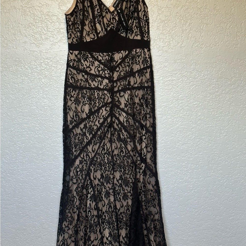 Chic Black Lace Maxi Dress